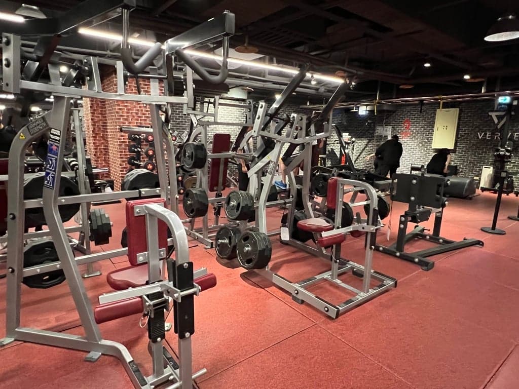 MORE FIT 市府店