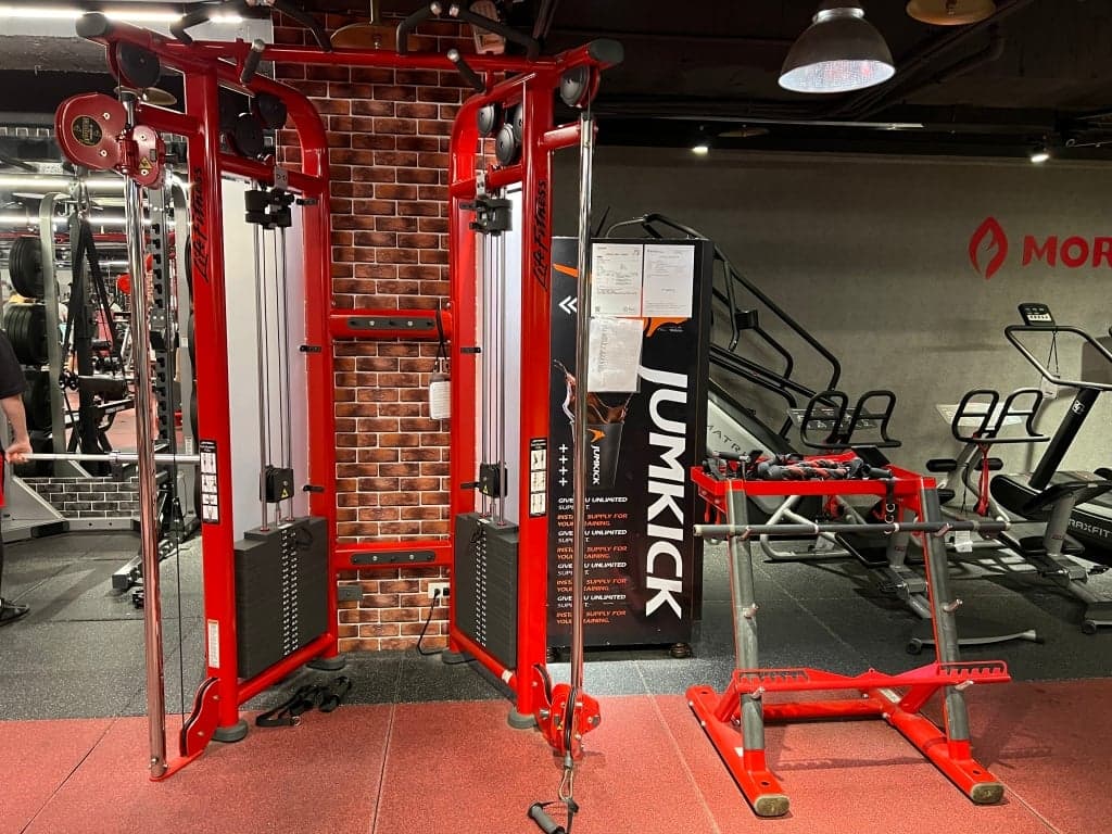 MORE FIT 市府店