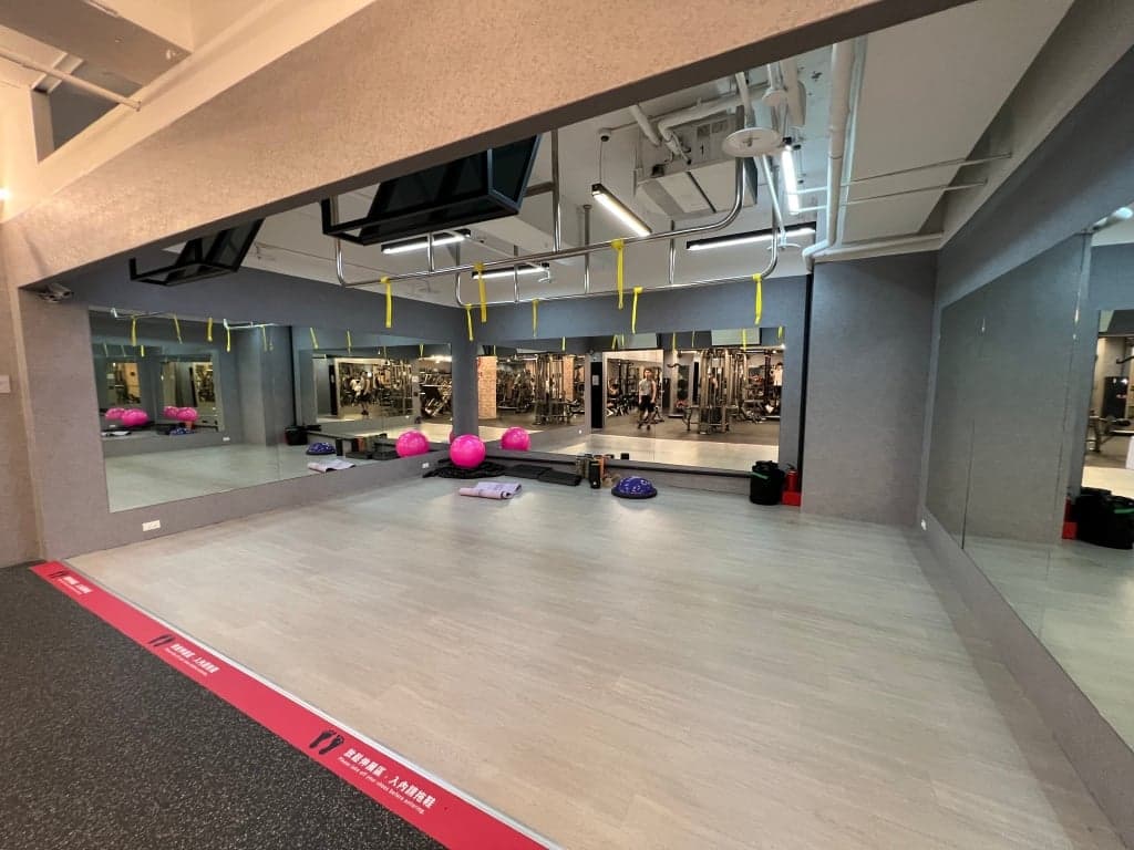 MORE FIT 萬芳店
