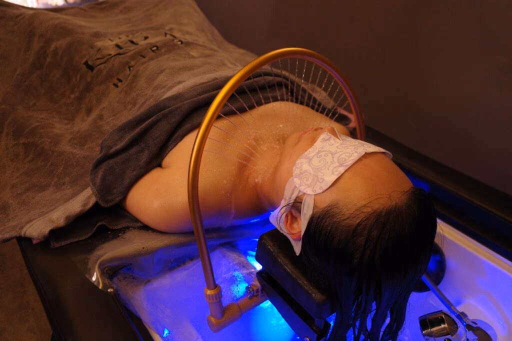 KIRA Hair Spa 評價|帝王套餐開箱評價!150 分鐘從頭到腳深度放鬆,按到你心坎裡