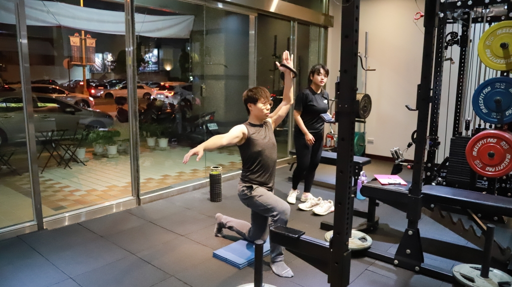 【Wero Fitness 混合健身中心評價】平價且豐富的小班制團課，三間場館任你上 23