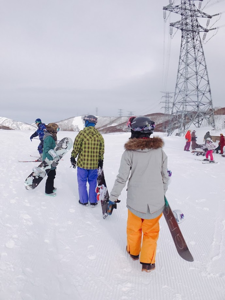 【heyheySnow 評價】下飛機直達神樂滑雪場，不帶腦也能去日本滑雪 15